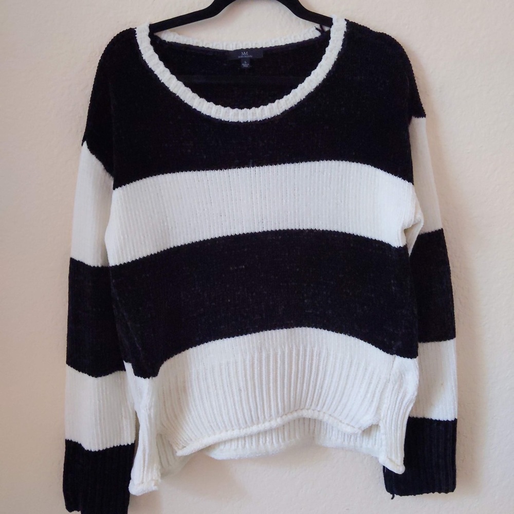 Black and White velvet knit sweater